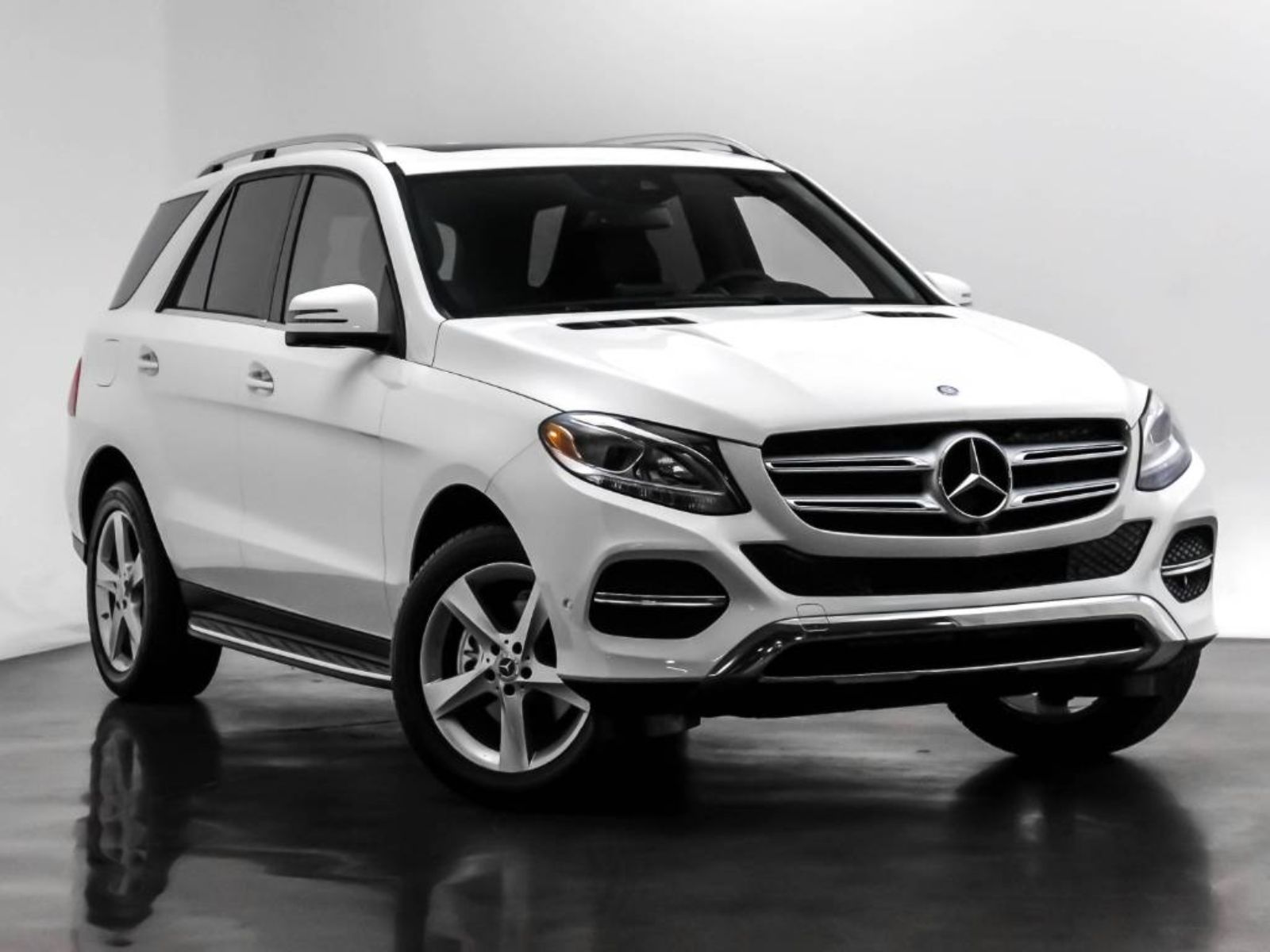 Certified Pre Owned 2017 Mercedes Benz Gle Gle 350 Rear Wheel Drive Suv