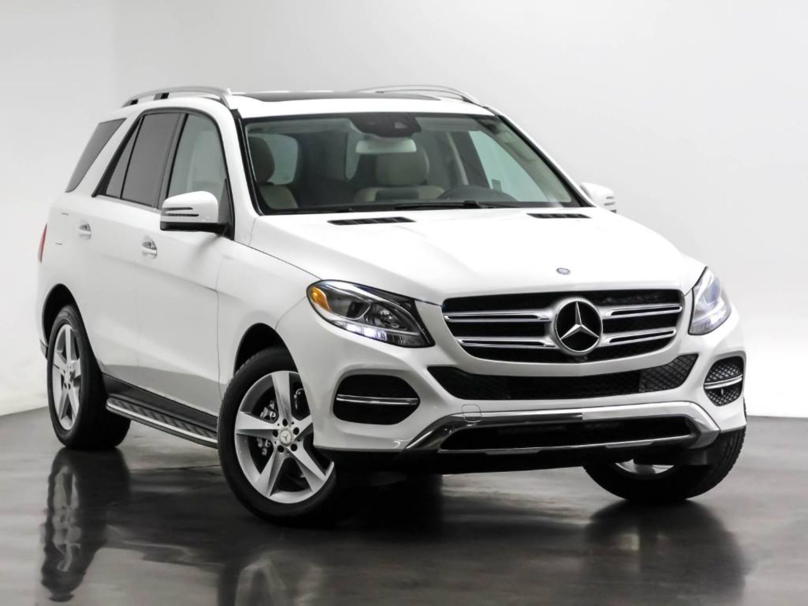 Certified Pre Owned 2016 Mercedes Benz Gle Gle 350 Rear Wheel Drive Suv