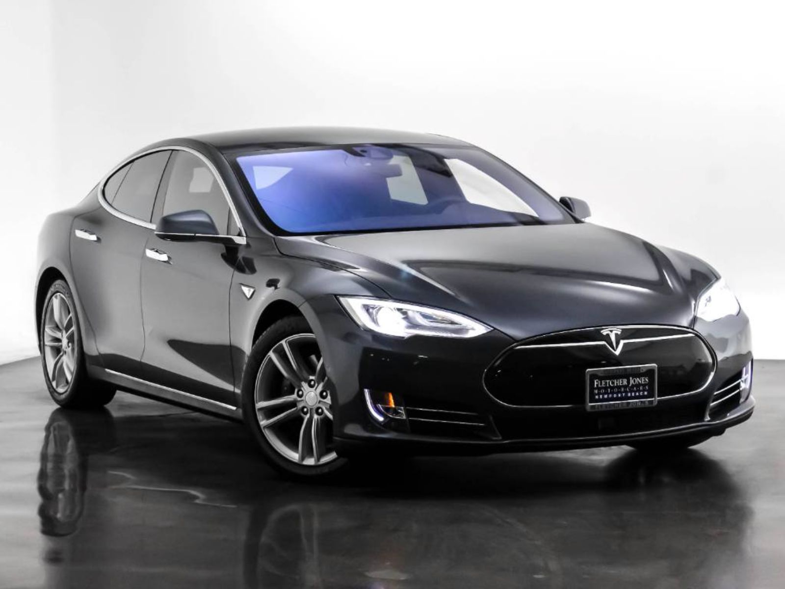 Pre Owned 2016 Tesla Model S 85d All Wheel Drive Sedan