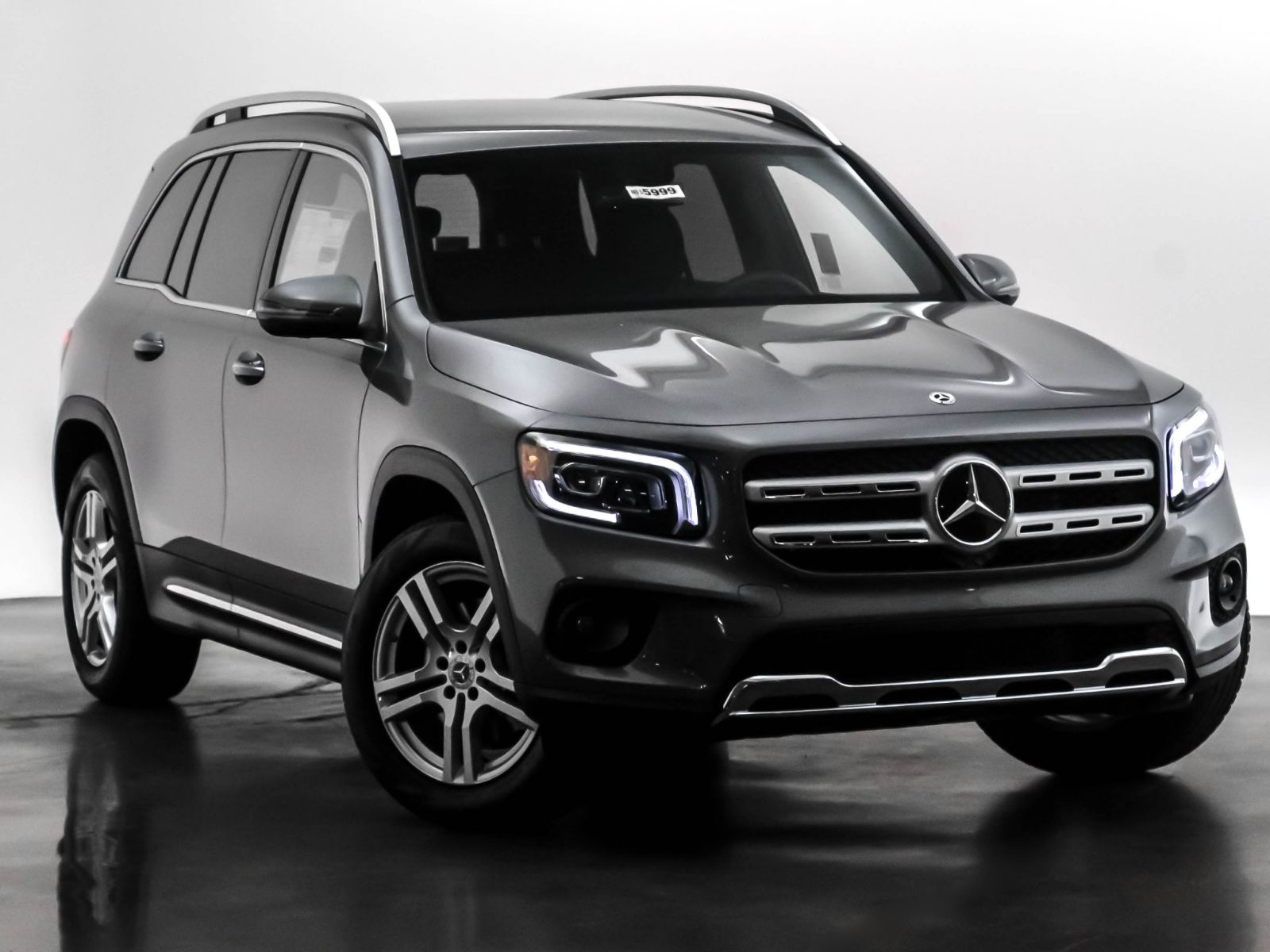 New 2020 Mercedes-benz Glb Glb 250 Suv In Newport Beach #n155999 