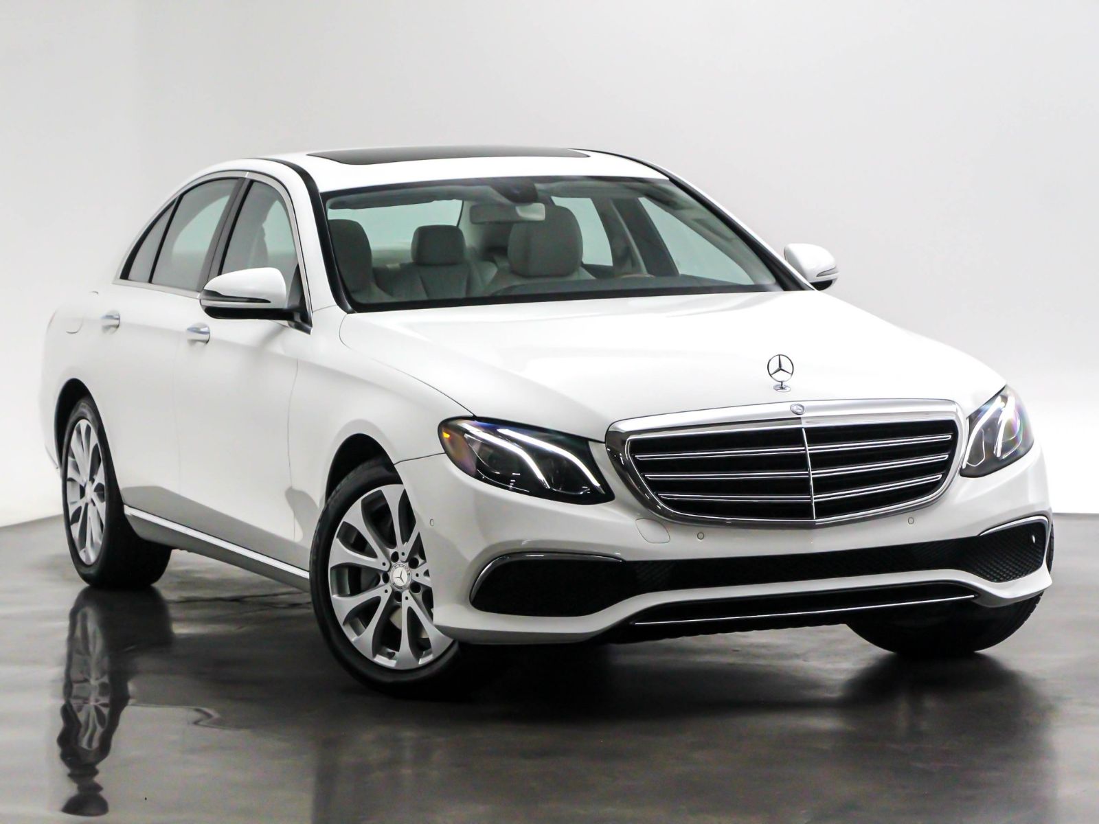 Certified Pre-Owned 2017 Mercedes-Benz E-Class E 300 Luxury Sedan In ...